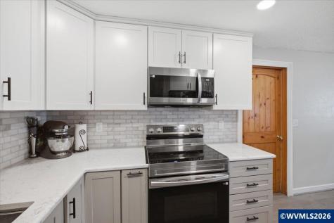1023 Josephine Street E Monmouth OR 97361