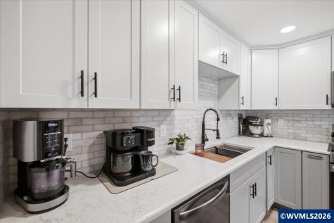 1023 Josephine Street E Monmouth OR 97361
