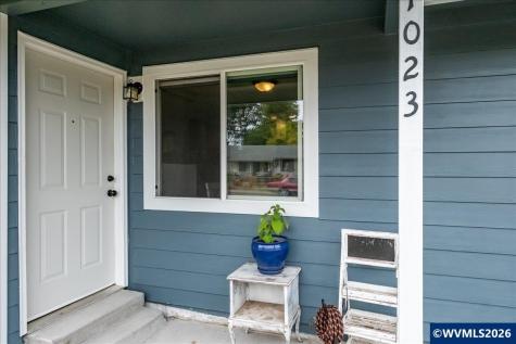 1023 Josephine Street E Monmouth OR 97361
