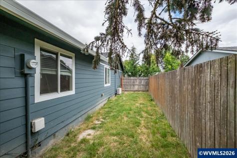 1023 Josephine Street E Monmouth OR 97361