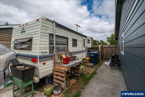1023 Josephine Street E Monmouth OR 97361