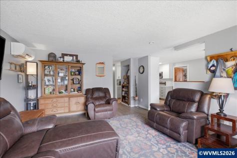 1023 Josephine Street E Monmouth OR 97361
