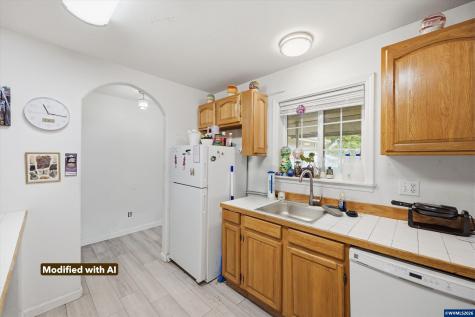 783 W Main Street Sheridan OR 97378