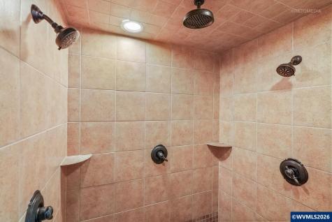 21980 SE Upper Matthews Creek Lane Amity OR 97101