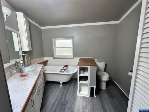 4033 NE Morning Street Corvallis OR 97330
