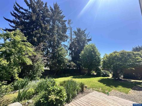 4033 NE Morning Street Corvallis OR 97330