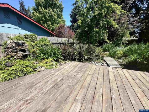 4033 NE Morning Street Corvallis OR 97330