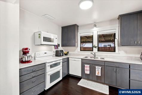 152 Clay Street E Monmouth OR 97361