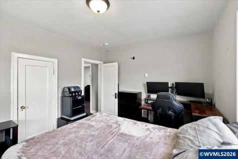 152 Clay Street E Monmouth OR 97361