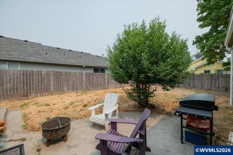 152 Clay Street E Monmouth OR 97361