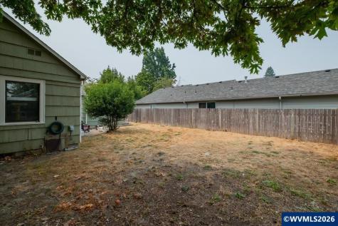 152 Clay Street E Monmouth OR 97361
