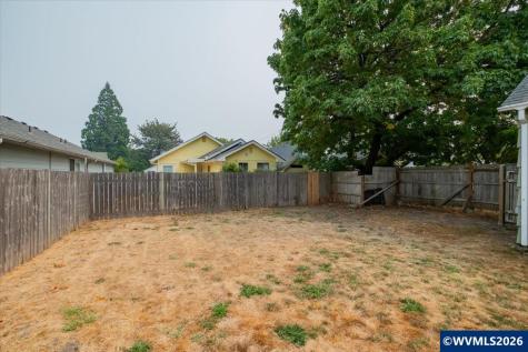 152 Clay Street E Monmouth OR 97361