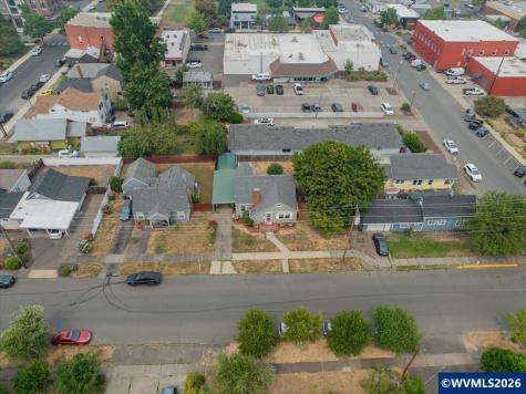 152 Clay Street E Monmouth OR 97361