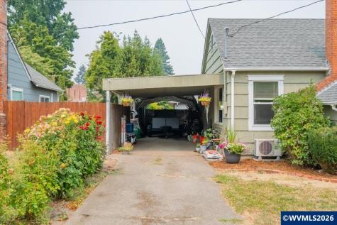 152 Clay Street E Monmouth OR 97361