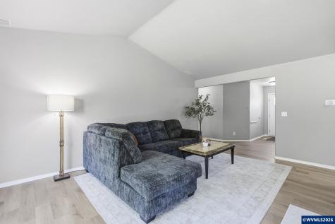 1429 Northern Heights Lp NE Keizer OR 97303-7891