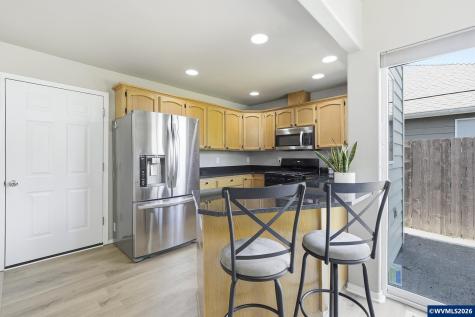 1429 Northern Heights Lp NE Keizer OR 97303-7891