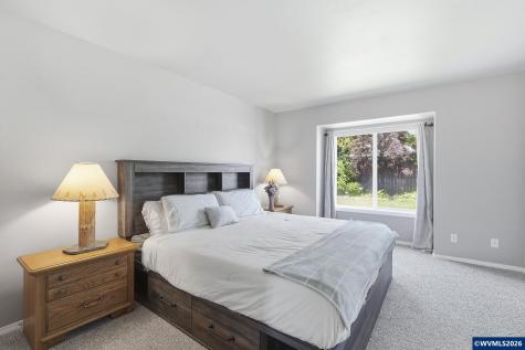 1429 Northern Heights Lp NE Keizer OR 97303-7891