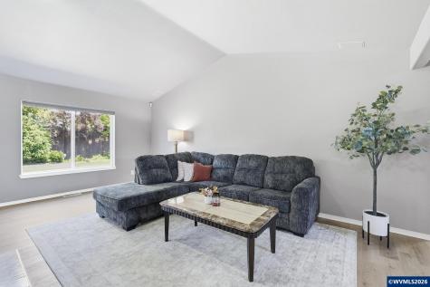 1429 Northern Heights Lp NE Keizer OR 97303-7891