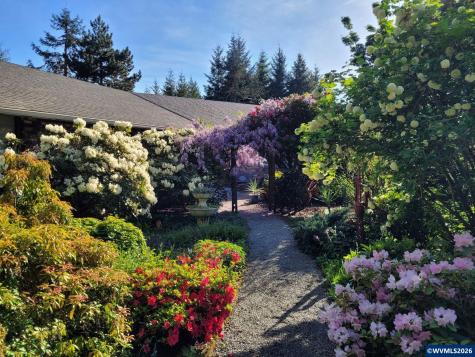 27572 S Kinzy Road Estacada OR 97023