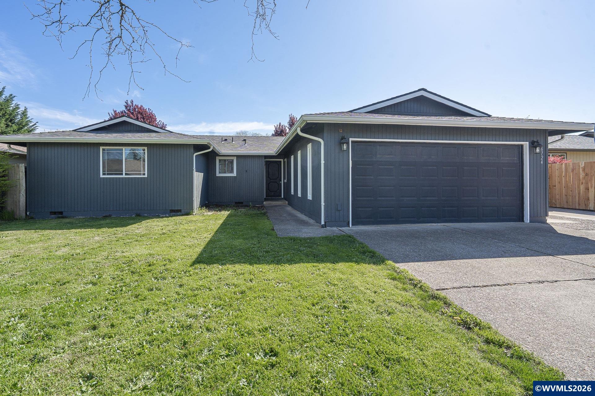 6724 Pierce Court N Keizer OR 97303