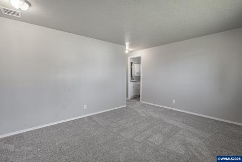 6724 Pierce Court N Keizer OR 97303