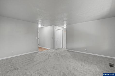 6724 Pierce Court N Keizer OR 97303