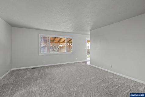 6724 Pierce Court N Keizer OR 97303