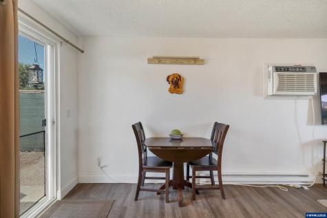 815 N 4th Street Aumsville OR 97325