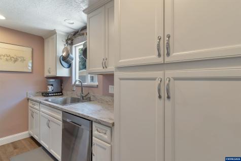 815 N 4th Street Aumsville OR 97325