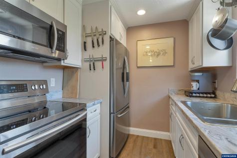 815 N 4th Street Aumsville OR 97325