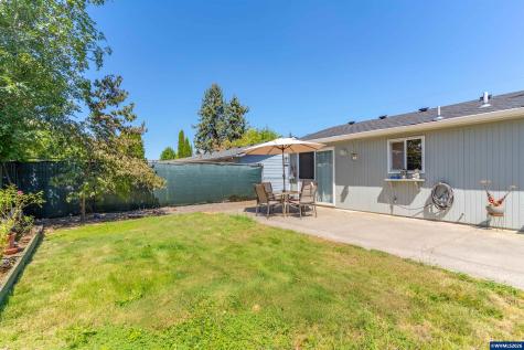 815 N 4th Street Aumsville OR 97325