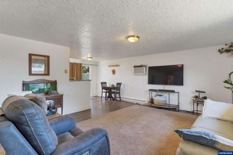 815 N 4th Street Aumsville OR 97325