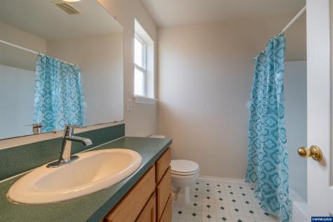 5405 NE Port Lane Lincoln City OR 97367