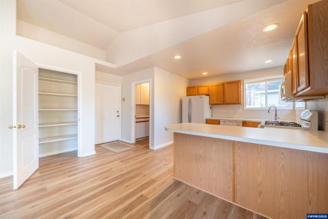 5405 NE Port Lane Lincoln City OR 97367