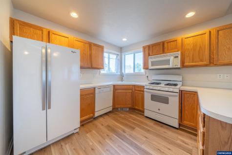 5405 NE Port Lane Lincoln City OR 97367
