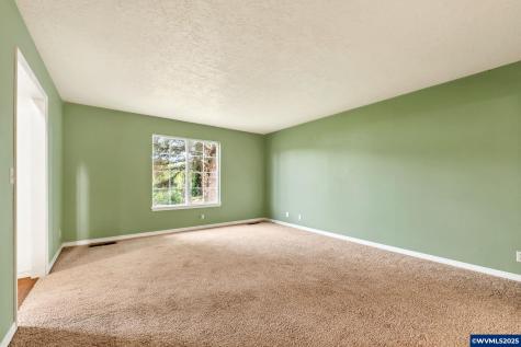 2252 Westfarthing NW Way Salem OR 97304