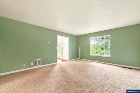 2252 Westfarthing NW Way Salem OR 97304