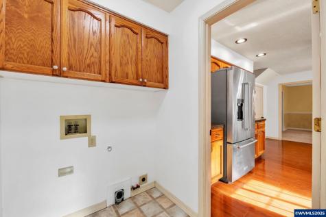 2252 Westfarthing NW Way Salem OR 97304