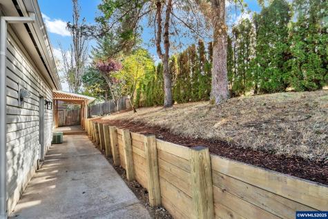 2252 Westfarthing NW Way Salem OR 97304