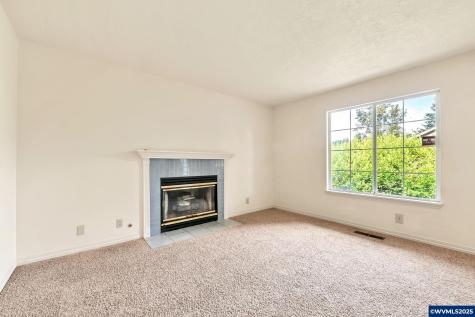 2252 Westfarthing NW Way Salem OR 97304