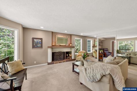 6723 Rippling Brook Drive SE Salem OR 97317-8722