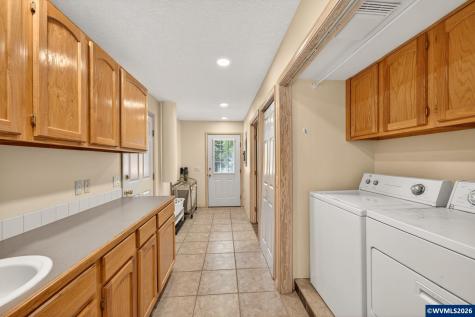 6723 Rippling Brook Drive SE Salem OR 97317-8722