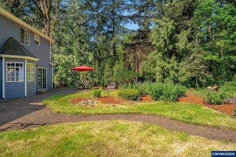 6723 Rippling Brook Drive SE Salem OR 97317-8722