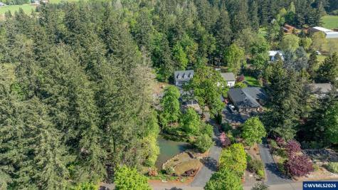 6723 Rippling Brook Drive SE Salem OR 97317-8722