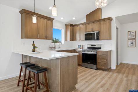 1531 SE Hankel Street Dallas OR 97338