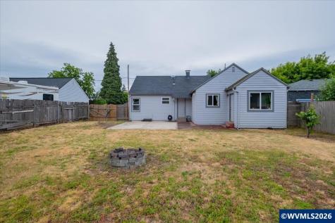 1176 Grove Street Lebanon OR 97355