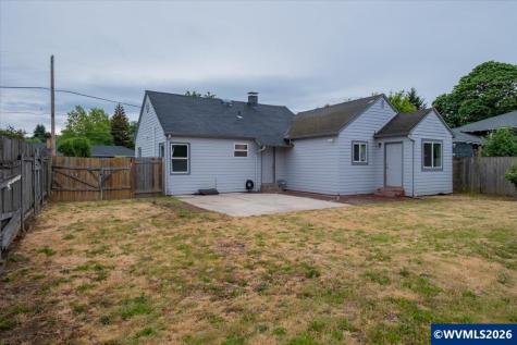 1176 Grove Street Lebanon OR 97355