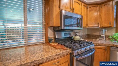 1752 Cumulus Court NW Salem OR 97304