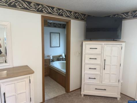 1752 Cumulus Court NW Salem OR 97304