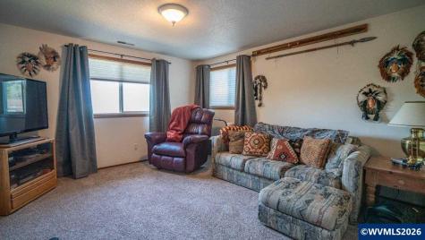1752 Cumulus Court NW Salem OR 97304